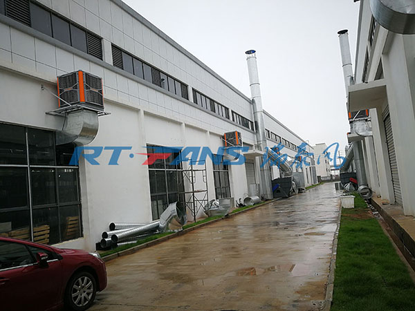 廠房降溫設備,江西冷風機,瑞泰風冷風機